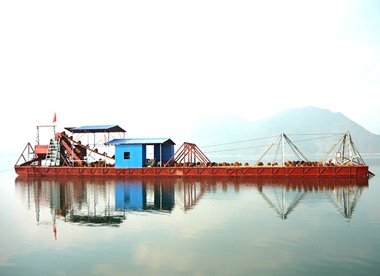 安徽太平湖深水挖沙船（80m³h）